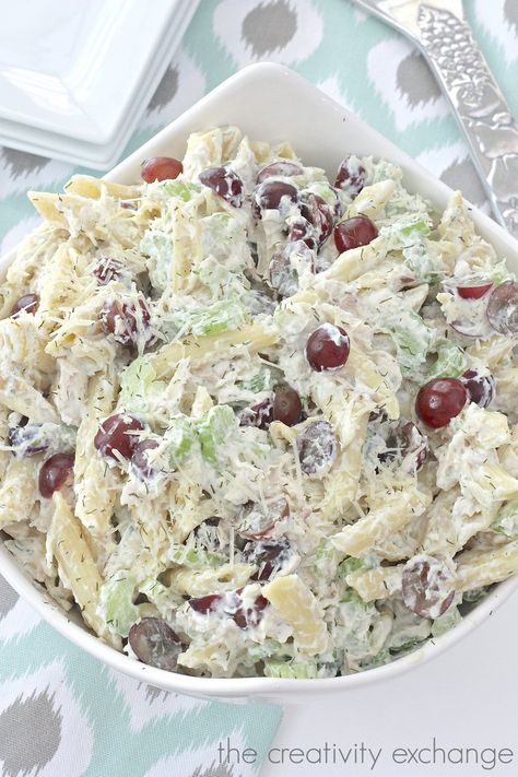 Central Market Recipes, Tarragon Pasta Salad, Whole Foods Grocery Store, Chicken Tarragon, Tarragon Chicken Salad, Best Seller Books, Greek Salads, Tarragon Chicken, Gerd Diet