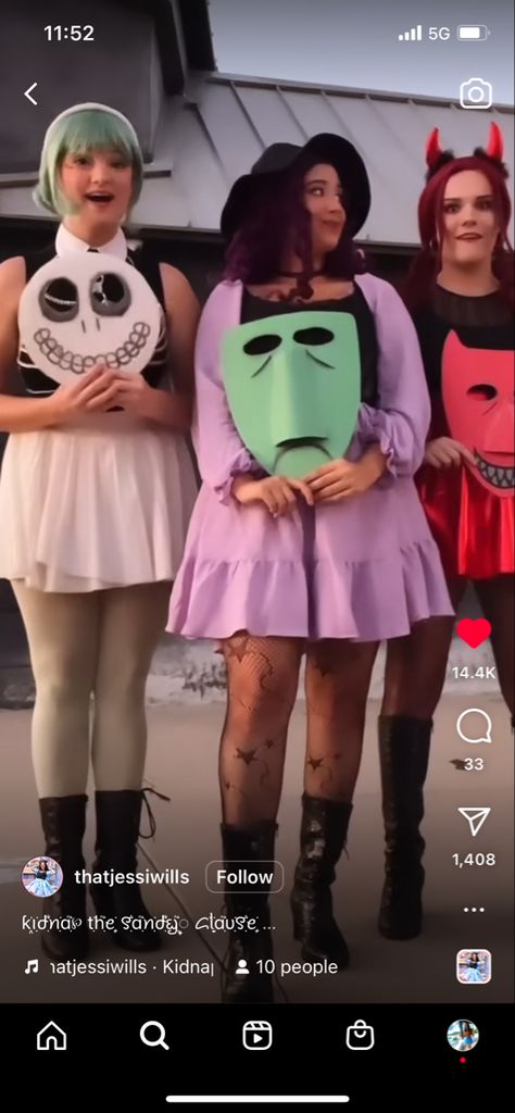 Tro Halloween Costume Ideas, Trio Clown Costumes, Three People Halloween Costumes Friends, Trio Group Costumes, Three Person Costume Ideas, Four Person Costume, Three Girls Halloween Costumes, Three Costumes Group, Three Group Halloween Costumes