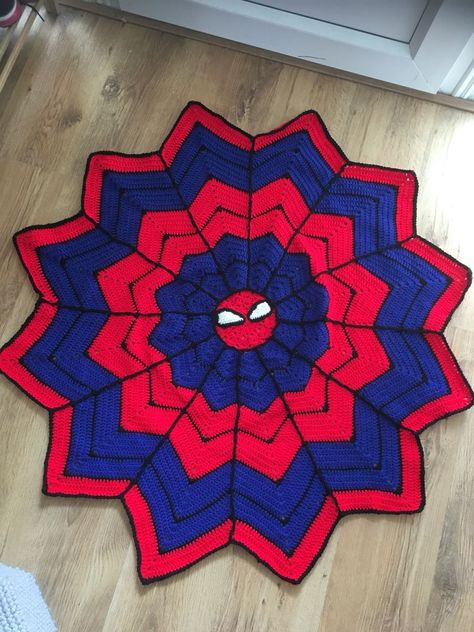 Crochet Blanket Spiderman, Crochet Spiderman Blanket, Spiderman Crochet Blanket, Spiderman Knitting, Spiderman Crochet, Spiderman Blanket, Knitting Quilt, Hello Kitty Crochet, Crochet For Beginners Blanket