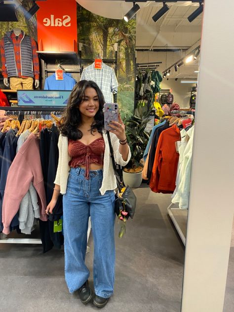 High Waisted Jeans Outfit Midsize, Jean Oxford, Outfit Midsize, High Waisted Jeans Outfit, Summer Fits, Jeans Outfit, High Waisted Jeans, Fit Check, Casual Style Outfits