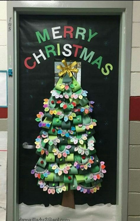 School classroom door, Christmas tree. Each student  made a strand of lights with their name on it. Facebook: WMP Purple Crayon Classroom Door Christmas, Door Christmas Tree, Classroom Door Decorating, Christmas Tree Door, Turkey Print, Christmas Door Decorating Contest, Christmas Classroom Door, Tree Door, School Door Decorations