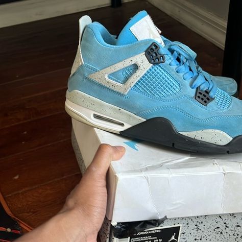 Air Jordan 4 retro size:12 university blue bleu Carolina Tech Noir, Jordan 4 Retro, Air Jordan 4 Retro, Air Jordan 4, University Blue, Air Jordan, Air Jordans, Jordan, Size 12