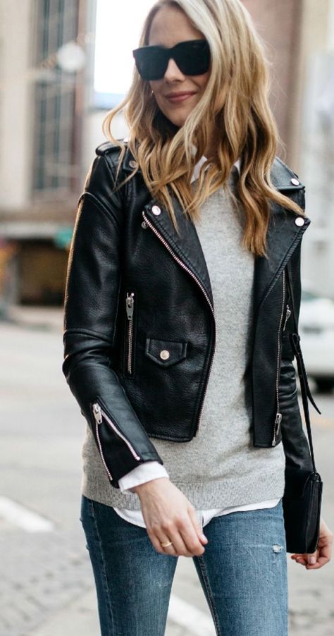 Biker Jacket Outfit, Moto Jacket Outfit, Black Leather Jacket Outfit, Jaket Motor, Jacket Outfit Women, Biker Shorts Outfit, Womens Black Leather Jacket, Black Leather Biker Jacket, Faux Leather Biker Jacket