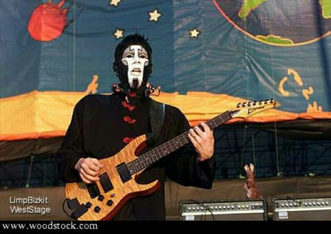 Woodstock 99, Wes Borland, Limp Bizkit, Woodstock, Face Paint, Guitar, Internet, Energy, Paint