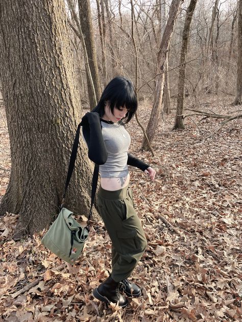 #goth #aesthetic Goth Hiking Outfit, Goth Hiking, Aesthetic Goth Outfit, Goth Gf, Goth Outfit, Aesthetic Goth, Girls Art, Goth Aesthetic, Goth Outfits