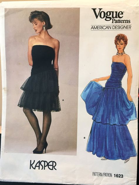 Vintage Vogue Sewing Patterns, Vogue Vintage, Vogue Sewing, Vogue Sewing Patterns, Cocktail Gowns, Vogue Patterns, Couture Vintage, Sewing Pattern Sizes, Vintage Vogue