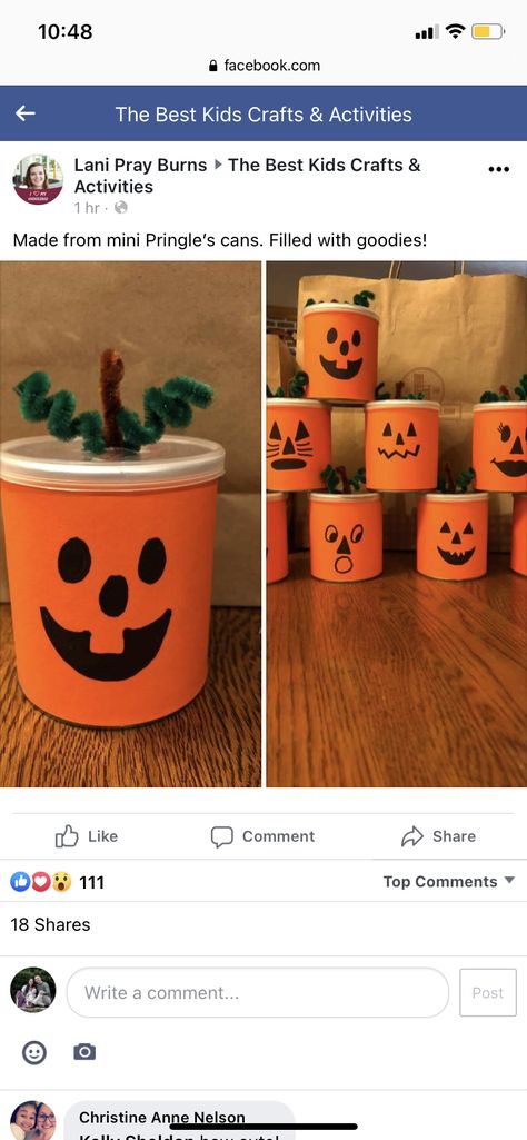 Pringle Can Halloween Crafts, Small Pringles Can Ideas, Halloween Pringles Can Crafts, Pringle Can Crafts For Kids, Mini Pringles Can Crafts, Pringle Can Crafts, Pringles Can Crafts, Pringles Can Ideas, Halloween School Treats