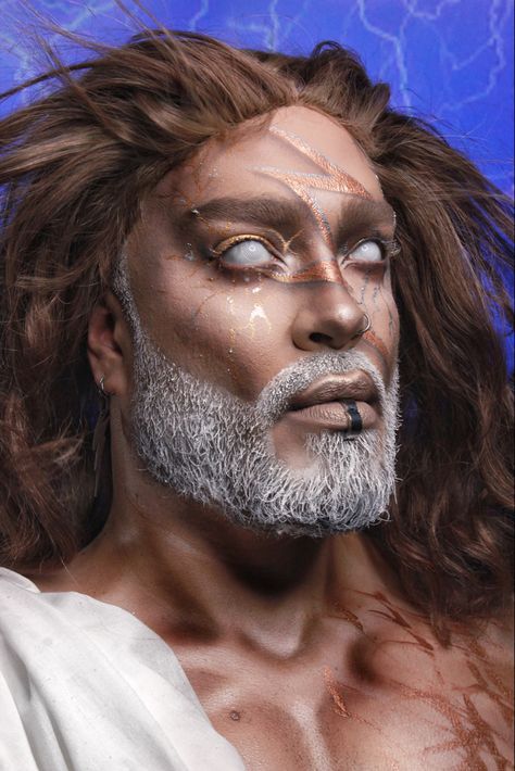 Zeus Costume Men, Hades Makeup Men, Greek Inspired Makeup, Greek God Makeup Men, Poseidon Makeup, Zeus Makeup, Greek God Photoshoot, Greek God Makeup, Zeus Cosplay