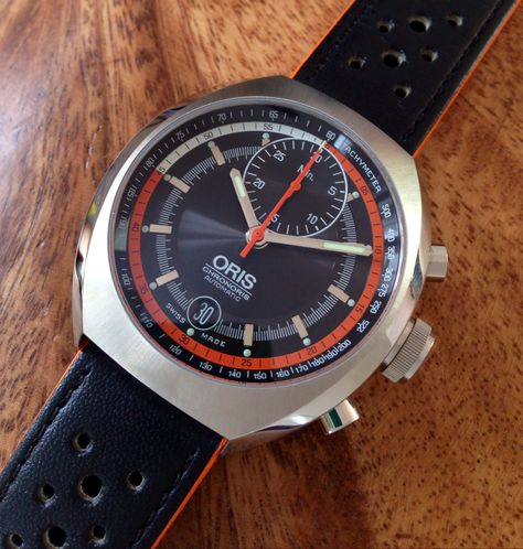 Tough Gent's Orange & Black Oris CHRONORIS Automatic 30min Chronograph watch. Image: finest hour vintage Oris Chronoris, Max Bill Chronoscope, Oris Watches, Timex Watches, Vintage Timepiece, Affordable Watches, Chronograph Watch, Watch Strap, Omega Watch