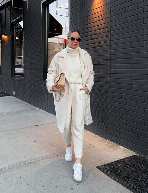 White Wool Coat Outfit, White Matching Jogger Sweats Set, Athleisure Outfit Idea, Winter Loungewear Outfit, White Joggers Outfit White Joggers Outfit, Wool Coat Outfit, Sweats Set, White Wool Coat, Brooklyn Blonde, Winter Loungewear, Comfy Outfits Winter, White Joggers, Loungewear Outfits