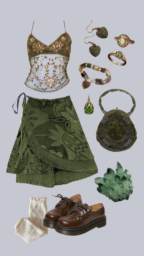 #outfit #outfitinspo #green #greenaesthetic #fairy #vintage #crystals #whimsigoth Look Hippie Chic, Fairy Vintage, Fairy Outfit, Earthy Outfits, Funky Outfits, Swaggy Outfits, Hippie Outfits, Lookbook Outfits, Dream Clothes