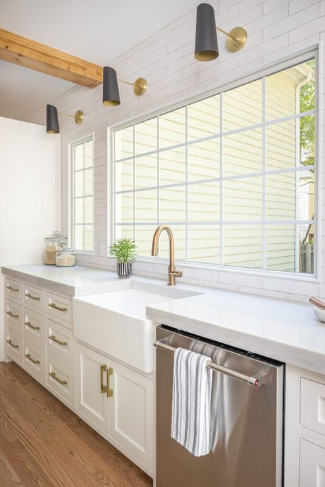 Kitchen window Kitchen window ideas wide Kitchen window wide windows in kitchen Kitchen window above sink Kitchen window over sink Kitchen window Kitchen windows Kitchen window #Kitchenwindow Mid Century Modern Kitchen Design, Lamp Bathroom, Beautiful White Kitchens, Bathroom Table, White Subway Tile Backsplash, White Shaker Cabinets, Subway Tile Kitchen, Eclectic Kitchen, Modern Wall Lamp