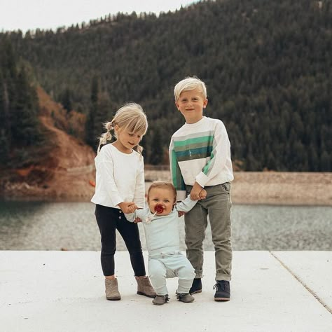 Amelia Jones, Fulton Sheen, Kids Goals, Cute Family, Jolie Photo, Tiny Humans, Future Family, Family Goals, Children And Family