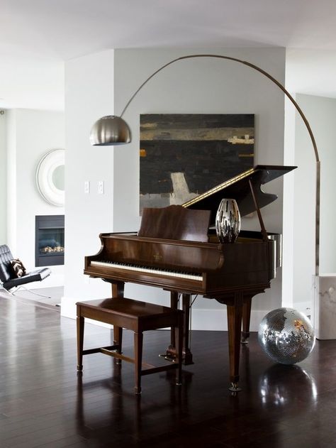 Chandelier Over Grand Piano, Brown Piano Living Room, Piano In Modern Living Room, Brown Grand Piano, Baby Grand Piano In Living Room, Baby Grand Piano Room, Piano Room Design Modern, Grand Piano Living Room, Grand Piano Room