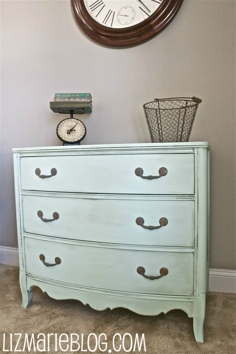 what color did you use on the mint green dresser,  the name, and the no.??? Mint Green Dresser, Mint Dresser, Liz Marie, Liz Marie Blog, Shabby Chic Dresser, Dresser Makeover, Furniture Side Tables, Shabby Chic Kitchen, Refurbished Furniture