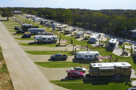 Best Rv Parks, Rv Camping Tips, Travel Trailer Camping, Rv Parks And Campgrounds, Rv Road Trip, Rv Campgrounds, Camping Places, Camping Destinations, Family Camping Trip