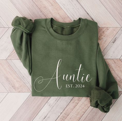 Custom Auntie Sweatshirt, Birthday Present Big Sister Gift, Aunt Sweatshirt, Cool Auntie Shirt, Auntie Sweaer, in my auntie era, EST 2024 In My Auntie Era, Auntie Sweatshirt, Auntie Era, Aunt Sweatshirt, Auntie Shirts, Big Sister Gifts, Best Sister, Big Sister, Birthday Present