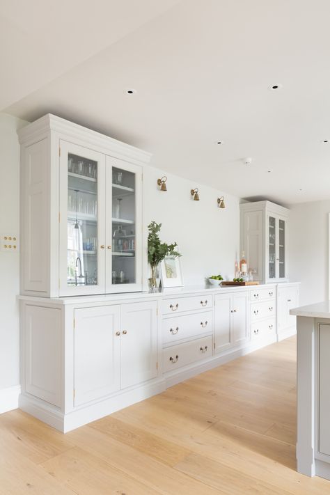 Georgian Farmhouse, Dining Room Built Ins, Dining Room Built In, Humphrey Munson, White Shaker Kitchen Cabinets, Built In Buffet, Dining Room Cabinet, White Shaker Kitchen, Dining Room Remodel