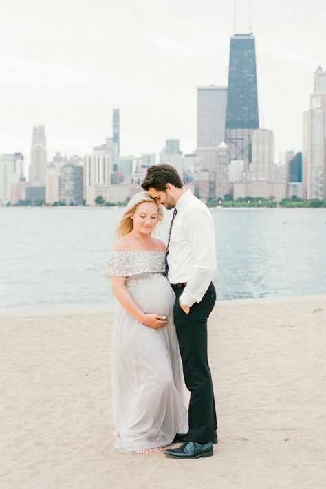 Lakeside Maternity Shoot at Sunrise - Inspired by This Maternity Photo Shoot Ideas, City Backdrop, Quote Pillow, Pregnancy Looks, Mama Style, Baby Must Haves, Perfect Baby Shower, Pre Pregnancy, Maternity Shoot