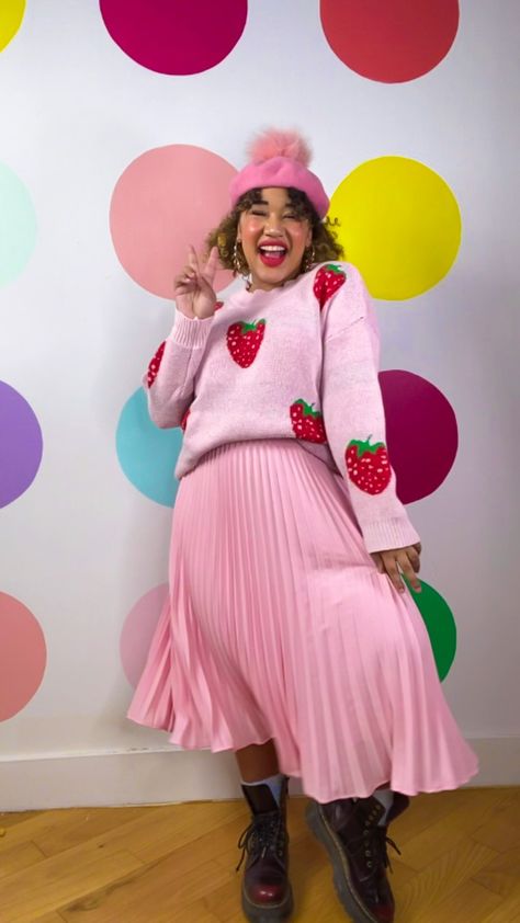 Maximalist Fashion 2023, Gen Z Fashion Plus Size, Kidcore Plus Size, Eccentric Outfits Plus Size, Quirky Plus Size Fashion, Kawaii Plus Size Outfits, Pastel Fall Outfits, Kawaii Fashion Outfits Casual, Plus Size Pastel Outfits