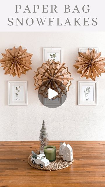 Paper Bag Walls, Diy Crystal Ball, Paper Bag Snowflakes, Bag Snowflakes, Snowflake Shapes, Snowflakes Art, Trending Crafts, Paper Bag Crafts, Minimalist Christmas Decor