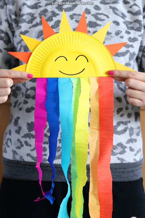 Sun Crafts, Rainbow Craft, Craft Easy, Toddler Arts And Crafts, Spring Crafts For Kids, Summer Crafts For Kids, Rainbow Crafts, Diy Valentine, Kindergarten Crafts