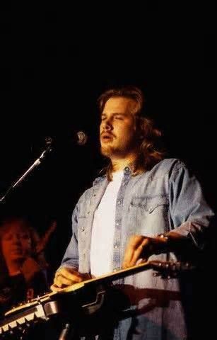 Jeff Healey, Like A Rolling Stone, Guitar Acoustic, Blues Musicians, Blues Artists, Sing To Me, Jazz Blues, Blues Music, Acoustic Guitars