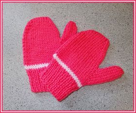 Marianna's Lazy Daisy Days: Easy 2-needle toddler and child mittens - boy or girl Kids Mittens Knit, Baby Mittens Knitting Pattern, Baby Mittens Knitting, Baby Mittens Pattern, Charity Knitting, Knitting Gloves Pattern, Easy Knit Baby Blanket, Toddler Mittens, Christmas Knitting Patterns Free