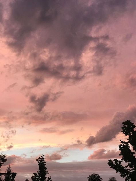 Pink Clouds Aesthetic Wallpaper, Pink Clouds Aesthetic, White + Core + Aesthetic, Clouds Aesthetic Wallpaper, Rosé Pink Aesthetic, Comic Book Nails, Rose Pink Wallpaper, Clouds Aesthetic, Rosé Aesthetic