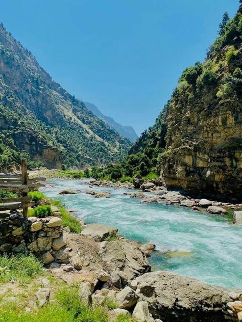 Afghanistan 🇦🇫 #wardak #afg #river Nooristan Afghanistan, Afghanistan Mountains, Afghanistan Aesthetic, Afghanistan Nature, Afghanistan People, Afghanistan Landscape, Beautiful Afghanistan, Afghanistan Photography, Afghanistan Culture