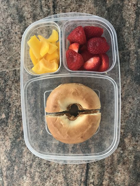 Aesthetic Lunchbox For School, Picky Toddler Meals, Quick Healthy Lunch, Meal Prep Snacks, Healthy Lunch Snacks, Easy Healthy Lunches, Work Meals, Summer Lunch, Healthy Food Dishes