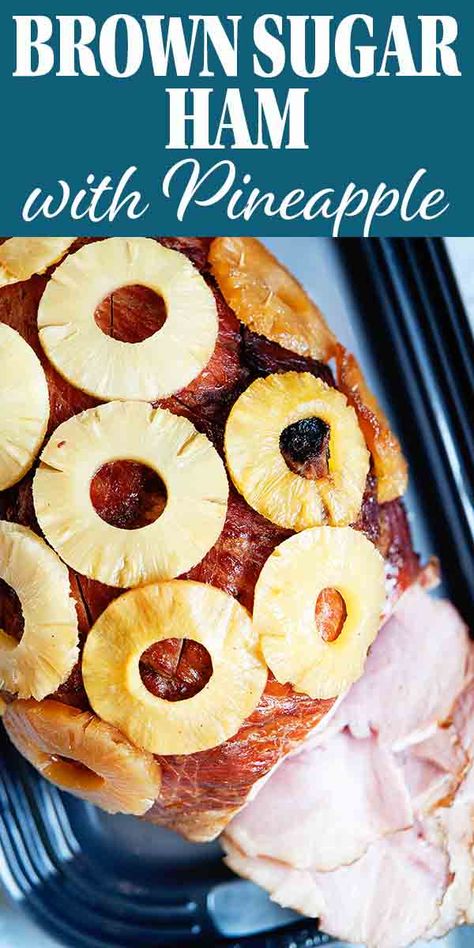 Ham With Pineapple, Baked Ham With Pineapple, Smoked Ham Recipe, Ham In The Oven, Brown Sugar Ham, Ham Recipes Baked, Whole Ham, Pineapple Ham, Easter Ham