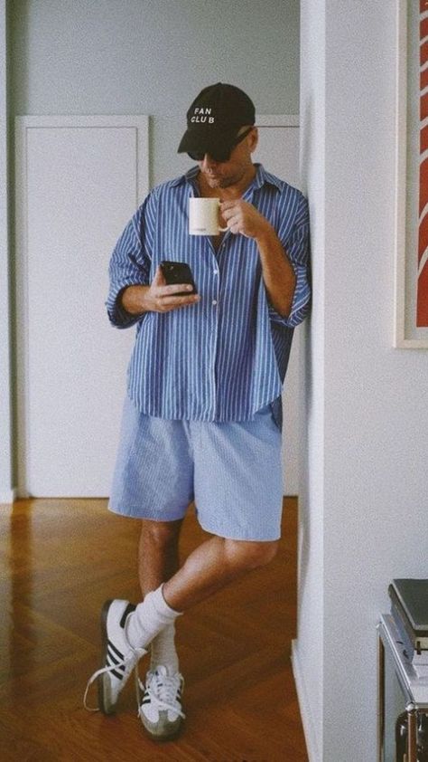 Mens Fashion Inspiration Casual, Men's 90s Fashion, Mens Ss24 Trends, Linen Summer Outfit Men, 90s Summer Fashion Men, Mens Spring Fashion 2024, Spring Outfits 2024 Men, Men Street Style 2024, Dad Core Fashion