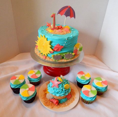 Birthday Cake Beach Theme, Beach Themed Birthday Cakes, Beach Themed First Birthday, Beach Theme Birthday Cake, Birthday Cake Beach, Beach Ball Birthday Party, Beach Themed Birthday, Birthday Cake And Cupcakes, Beach Ball Birthday