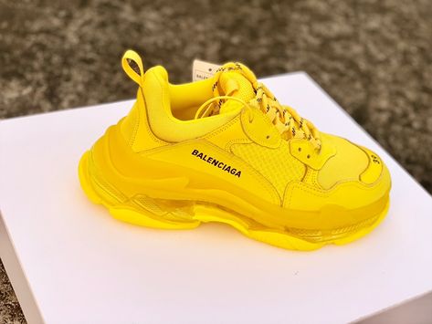 Balenciaga Trainers Outfit, Balenciaga Trainers, Sneaker Closet, Trainers Outfit, Luxurious Fashion, Balenciaga Shoes, Tech Fashion, All About Shoes, Sole Shoes