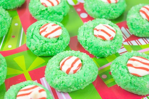 A close up of three grinch blossom christmas cookies. Grinch Blossom Cookies, Grinch Christmas Cookies, Kisses Cookies, Christmas Cookie Dough, Holiday Recipies, Cookies Kids, Grinch Cookies, Future Chef, Xmas Desserts