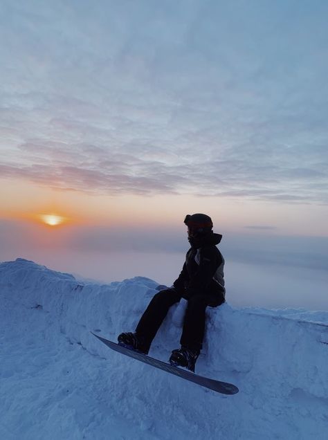 Snowboarding Aesthetic, Skiing Aesthetic, Ski Aesthetic, Snow Boarding, Snow Trip, Hawaii Surf, Shotting Photo, Its Me, Ski Season