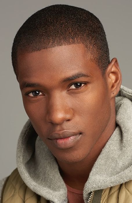 Men's Hairstyles Buzz cut. Photo: Abercrombie & Fitch. #menshairstyles #menshair #afrohair #shorthair #buzzcut Latest Haircut For Men, Ronald Epps, Black Male Models, Man Face, Cute Black Guys, Black Boy, Hairstyle Gallery, Poses References, Black Man