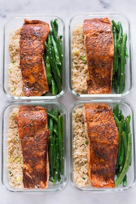 Meal Prep Pescatarian, Protein Lunch Meal Prep, High Protein Lunch Meal Prep, Meal Prep Salmon, High Protein Lunch, Salmon Meal Prep, Best Salmon Recipe, Parmesan Green Beans, Protein Lunch