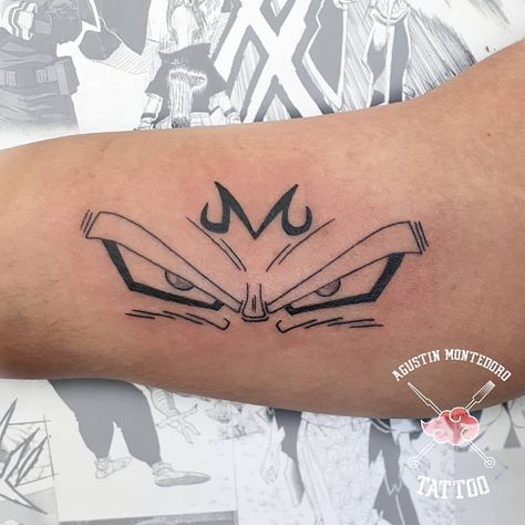 Vegeta Symbol Tattoo, Majin Tattoo Ideas, Vegeta Aesthetic, Majin Tattoo, Vegeta Majin, Majin Vegeta, Symbol Tattoos, Deathly Hallows Tattoo, Triangle Tattoo