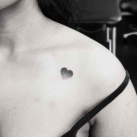 Tiny heart for Cassie's first tattoo!! Thank you so much! ....#dotworktattoo #hearttattoo #melbournetattoo #cutetattoo #littletattoo #tinytattoo #blackworktattoo #dotworkers #dotwork #chesttattoo | Artist: @_lydiaohlydia Heart Dots Tattoo, Black Heart Tattoo, Heart Tattoo Ankle, Black Heart Tattoos, Bird Tattoos For Women, Le Tattoo, Melbourne Tattoo, Semi Colon, Tattoo Dotwork