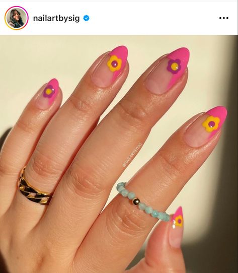 Lizzie Mcguire, Exotic Birds, Color Street, Stylish Nails, Nail Inspo, Daisy, Nail Polish, Nail Art, Birds