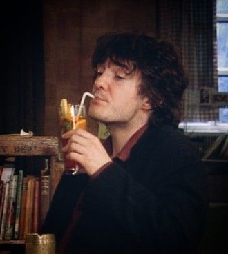 Bernard Black, Dylan Moran, Vampire Art, Black Books, Book Tv, Beauty Standards, Live Laugh Love, Pretty Men, Film Movie