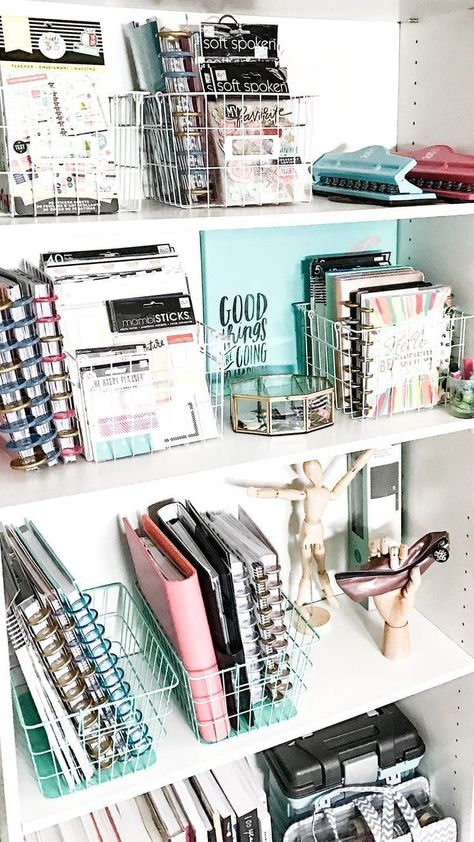 using wire baskets to organize your Happy Planner collection by mambi Design Team member Liz Nielson | me & my Big ideas Teenage Room Decor, Dorm Room Organization, Organisation Hacks, Decor Minimalist, Organization Bedroom, Office Organization, Dream Bedroom, Binders, Room Organization