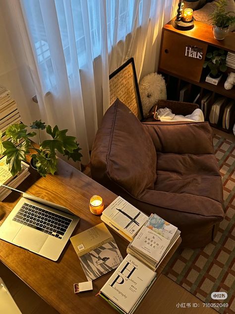 #cozy #brown #chair #cozychair #reading #readingcorner #aesthetic #aestheticroom Reading Corner Aesthetic Bedroom, Reading Corner Aesthetic, Corner Aesthetic, Cozy Reading Corner, Cozy Reading Corners, Brown Chair, Cozy Chair, Apartment Aesthetic, Downtown Girl