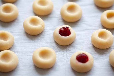 thumbprint cookies Cookies With Jam In The Middle, Jam Drops Recipe, Best Thumbprint Cookies, Thumbprint Cookie Recipe, Jam Drops, Thumbprint Cookie, Jam Thumbprint Cookies, Danish Butter Cookies, Thumbprint Cookies Recipe