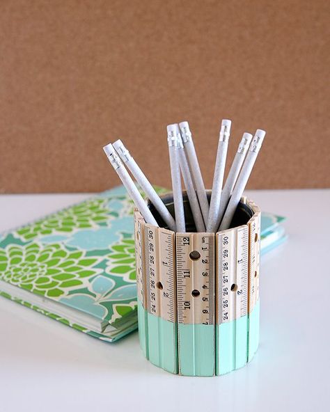 eighteen25: This Pencil Holder Rules Easy Presents, Ruler Crafts, Teacher Appreciation Diy, Diy Pencil Holder, Teachers Appreciation, Teacher Craft, Diy Pencil, Teachers Diy, Jar Ideas