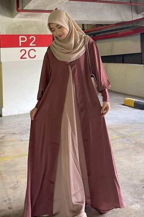 Cute Abaya, Mix And Match Outfits Hijab, Fashion Muslimah, Ootd Hijab Style, Hijab Style Casual, Mode Abaya, Fashion Muslim, Muslim Fashion Dress, Hijabi Outfits