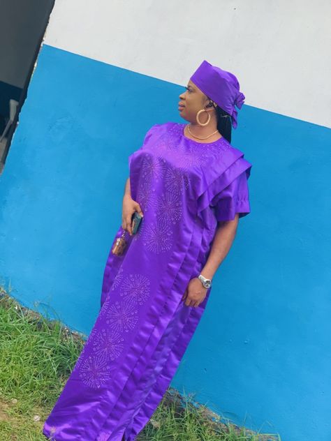 Simple long dress Butterfly Bubu Gown Styles, Wedding Short Hair, Adire Styles, Bubu Gown, Model Chic, Kaftan Styles, Bubu Gown Styles, Dresses African, Ankara Designs