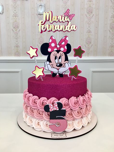 Por @camillajpbrasil @milla.mel on instagram Mimi Mouse Cakes, Pastel Mini Mouse, Pastel Minnie Mouse Rosa, Birthday Cake Minnie Mouse, Pastel Minnie Mouse, Minnie Mouse Cake Design, Disney Princess Cupcakes, Cake Designs For Girl, Twin Birthday Cakes